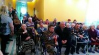 Концерт творческого объединения "Гитара" центра "Радуга" для пожилых людей и инвалидов "Забота"